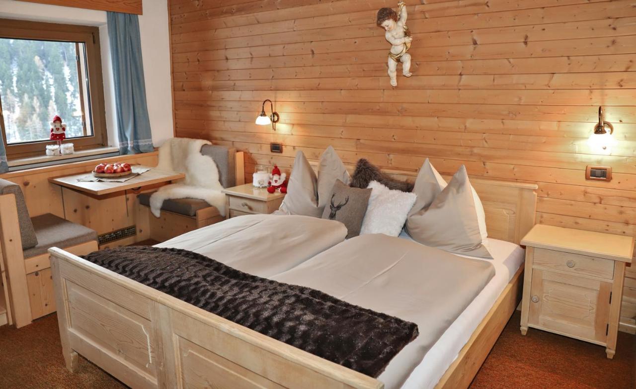 Garni Cir Hotell Santa Cristina Val Gardena Exteriör bild