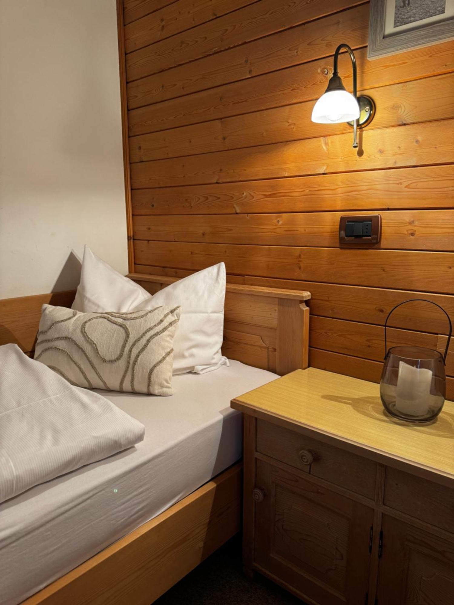 Garni Cir Hotell Santa Cristina Val Gardena Exteriör bild